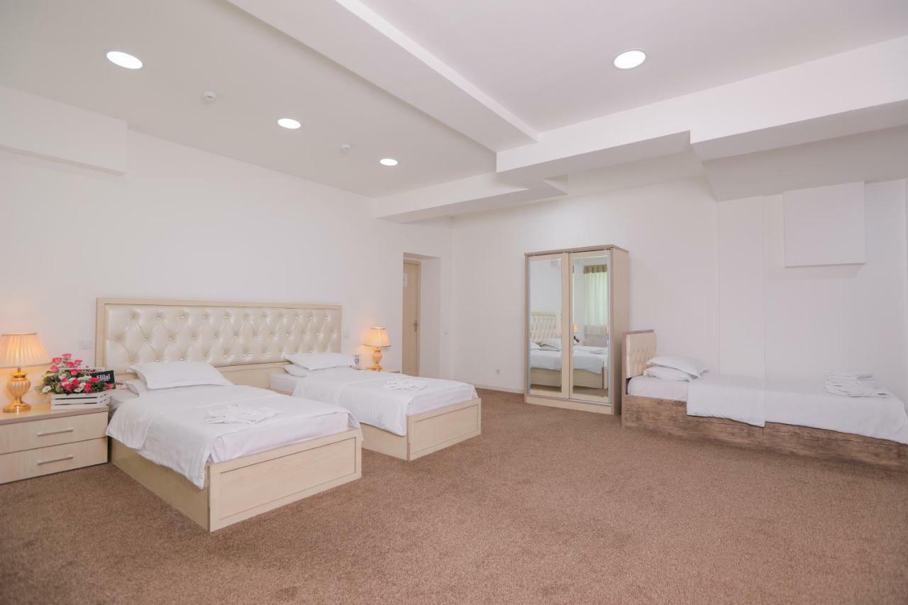 Hilal Hotel Tashkent Esterno foto