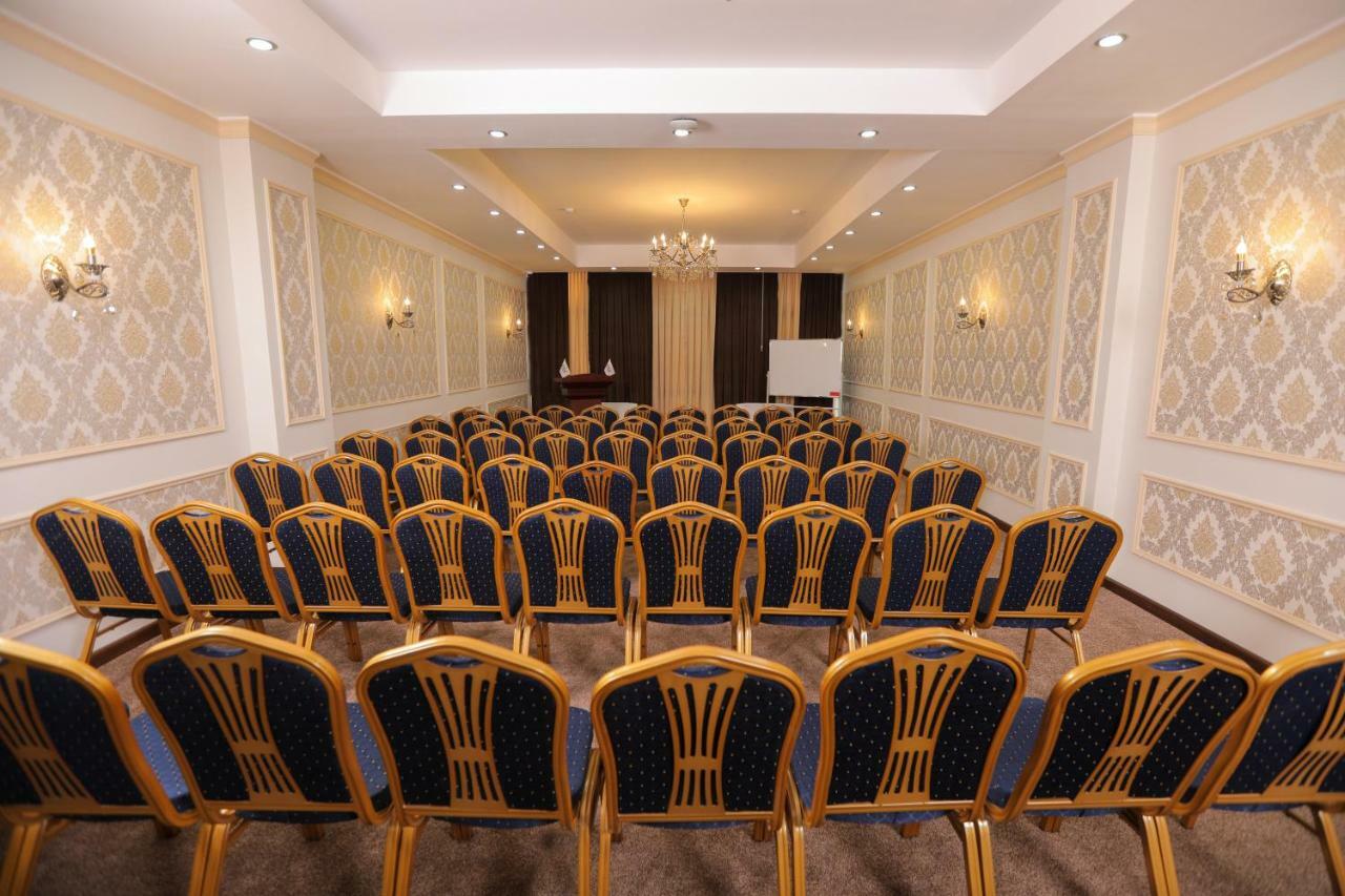 Hilal Hotel Tashkent Esterno foto
